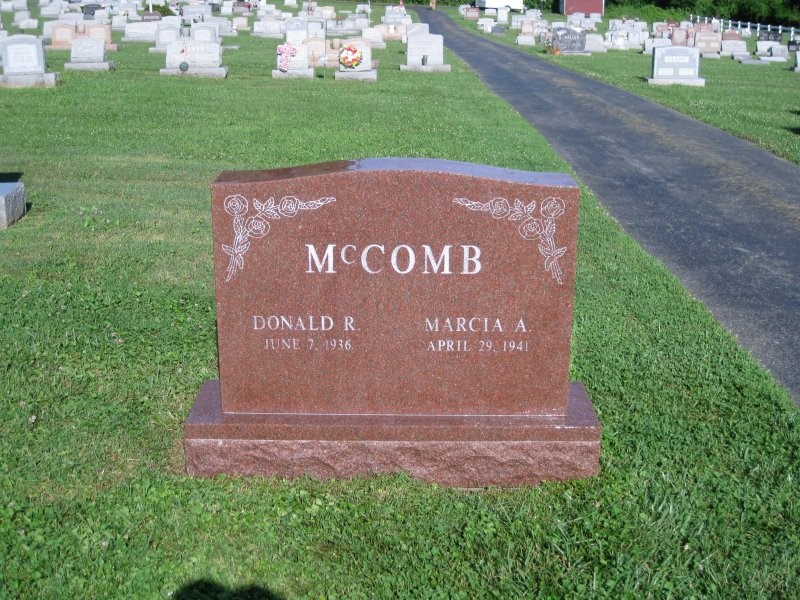 Headstone For Pets Grave Clay KY 42404